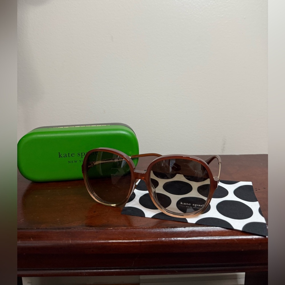 Kate Spade “Adriyanna” NWT Brown Gradient Sunglasses oversized full rim glasses